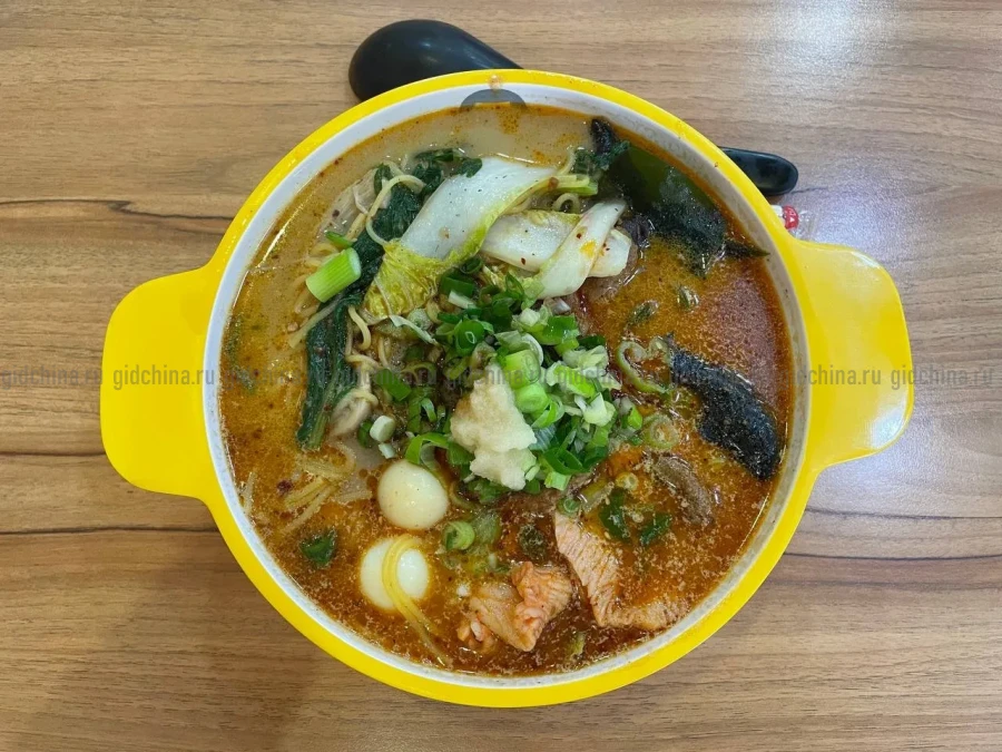 🍜 Малатан (麻辣烫) &mdash; популярный сычуаньский суп-конструктор с острым пряным вкусом и лёгким онемением я