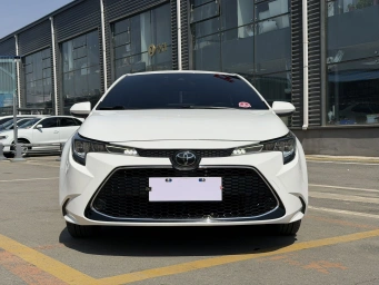 TOYOTA-LEVIN