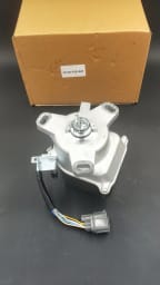 Трамблер Honda/ Isuzu (D15B 3 Stage VTEC, D16A, ZC VTEC, D16A VTEC-E) 9 контактов, 3 крепления контрактный 30100-P2E-A01