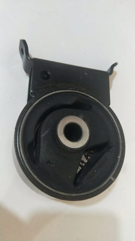 Опора двигателя Toyota, Подушка двигателя ST-12372-23020, левая