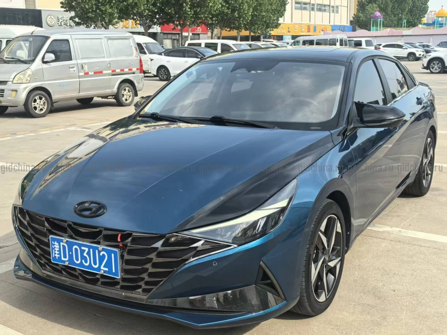 ELANTRA