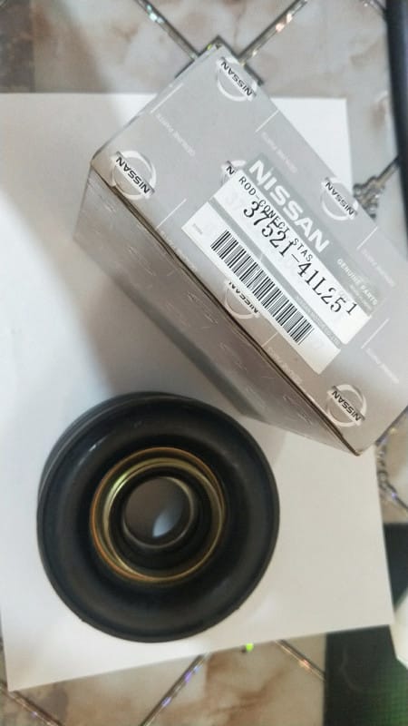 Подвесной подшипник Nissan Infiniti 37521-56G25. 37521-41L25.