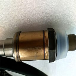 Датчик кислородный 22690-4M500 Nissan