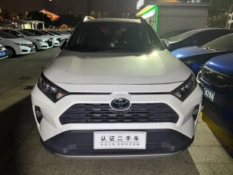 RAV4 2022 2.0L CVT 2WD Fashion Edition